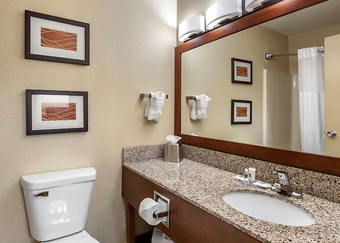 Hotel Comfort - Quad Cities Moline