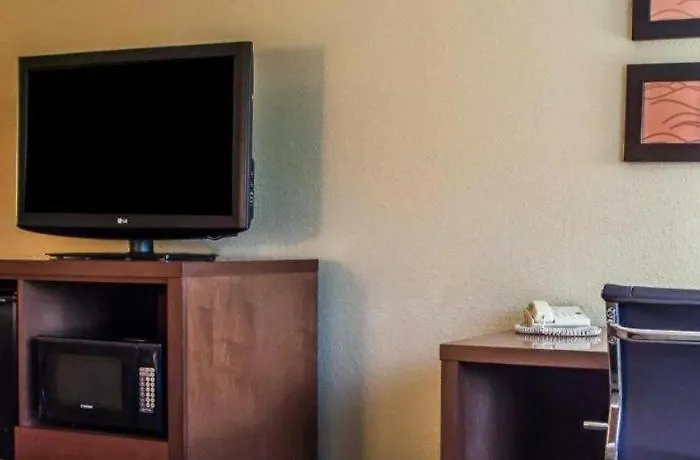 Hotel Comfort - Quad Cities Moline