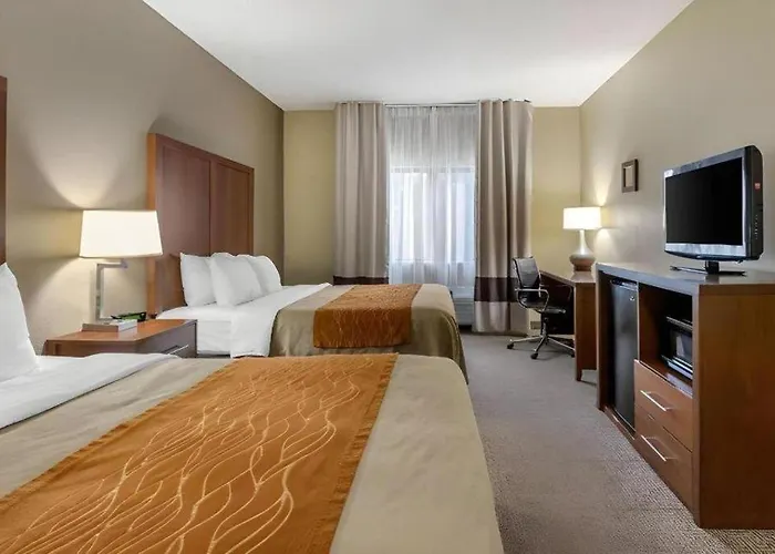Comfort - Quad Cities Hotel Moline