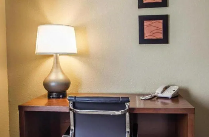 Hotel Comfort - Quad Cities